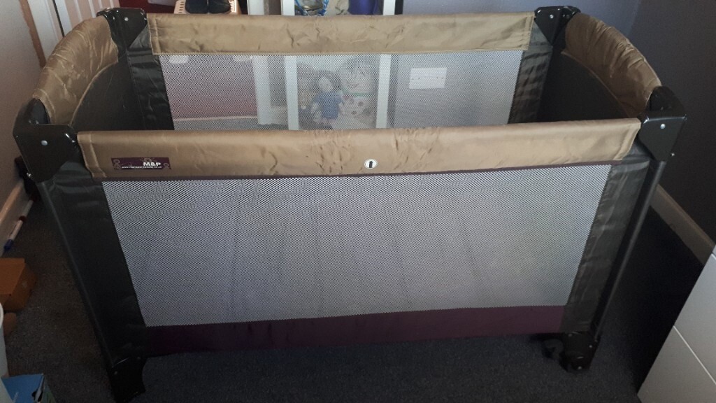 travel cot gumtree